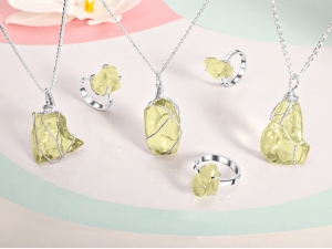 Discover Libyan Desert Glass And Its Magical Properties Discover Libyan Desert Glass And Its Magical Properties